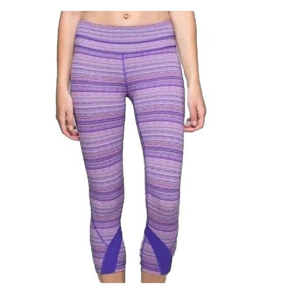 LULULEMON Athletica Run Inspire Space Dyed Twist Iris Flower Crop Capri Size 6 - Picture 1 of 12